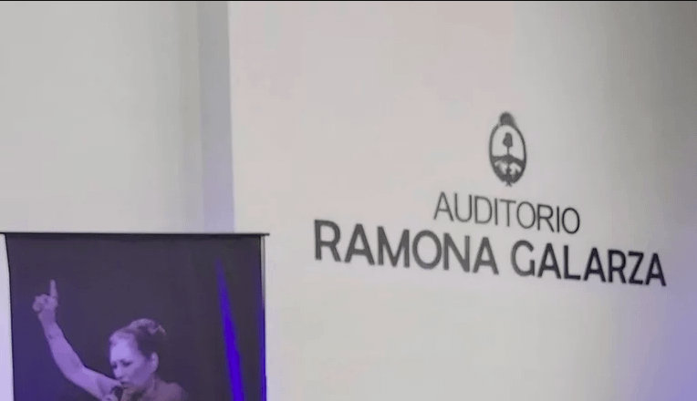 Ramona Galarza, el nuevo nombre de un auditorio correntino en Buenos Aires 0